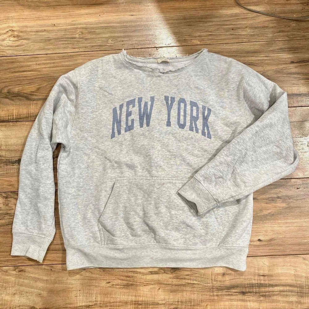 Brandy Melville Crewneck